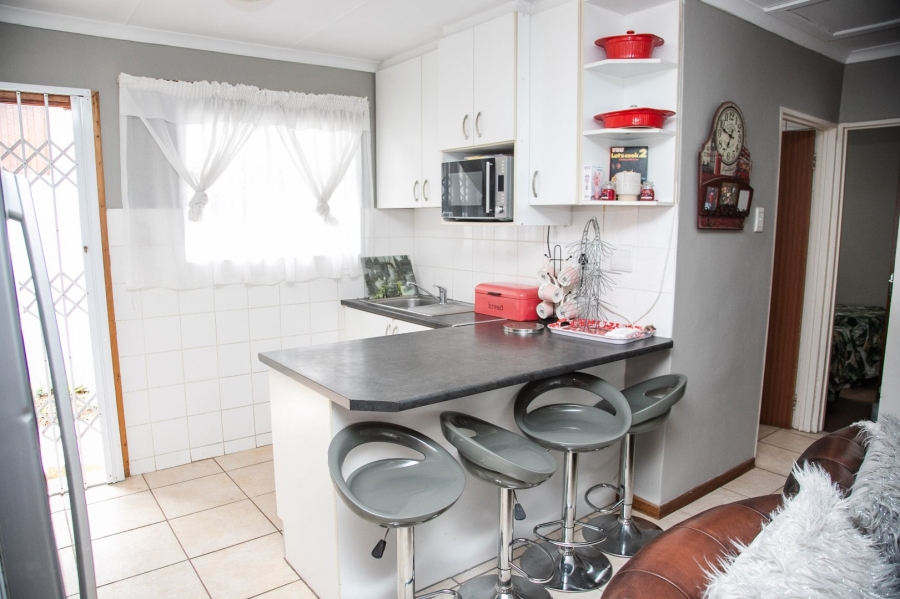 2 Bedroom Property for Sale in Haven Hills Eastern Cape
